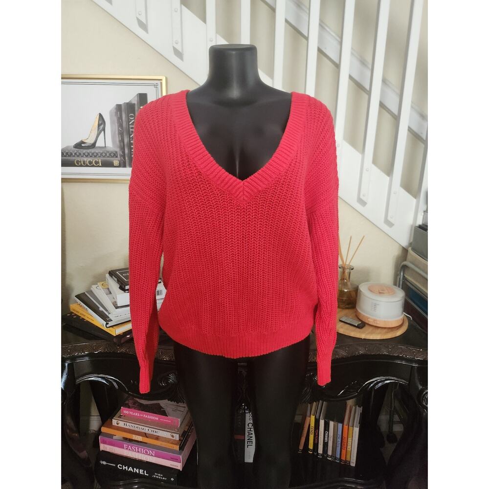 Victoria's Secret PINK sweater size M - Picture 2 of 5